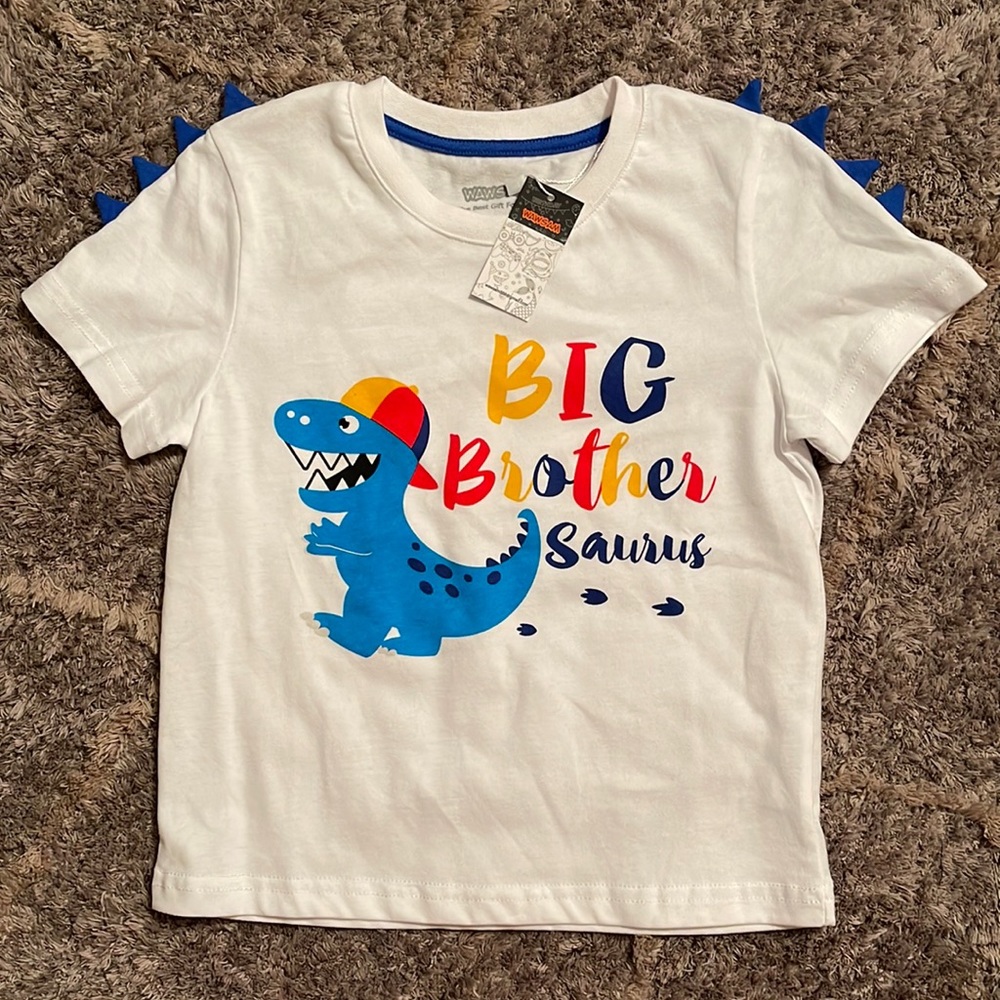 NWT big brother saurus T